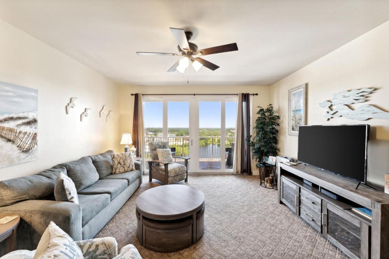 Treasured Memories At Laketown Wharf #1430 By Nautical Holiday home *
