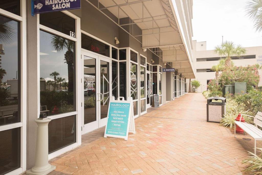 Holiday home Treasured Memories At Laketown Wharf #1430 By Nautical Panama City Beach